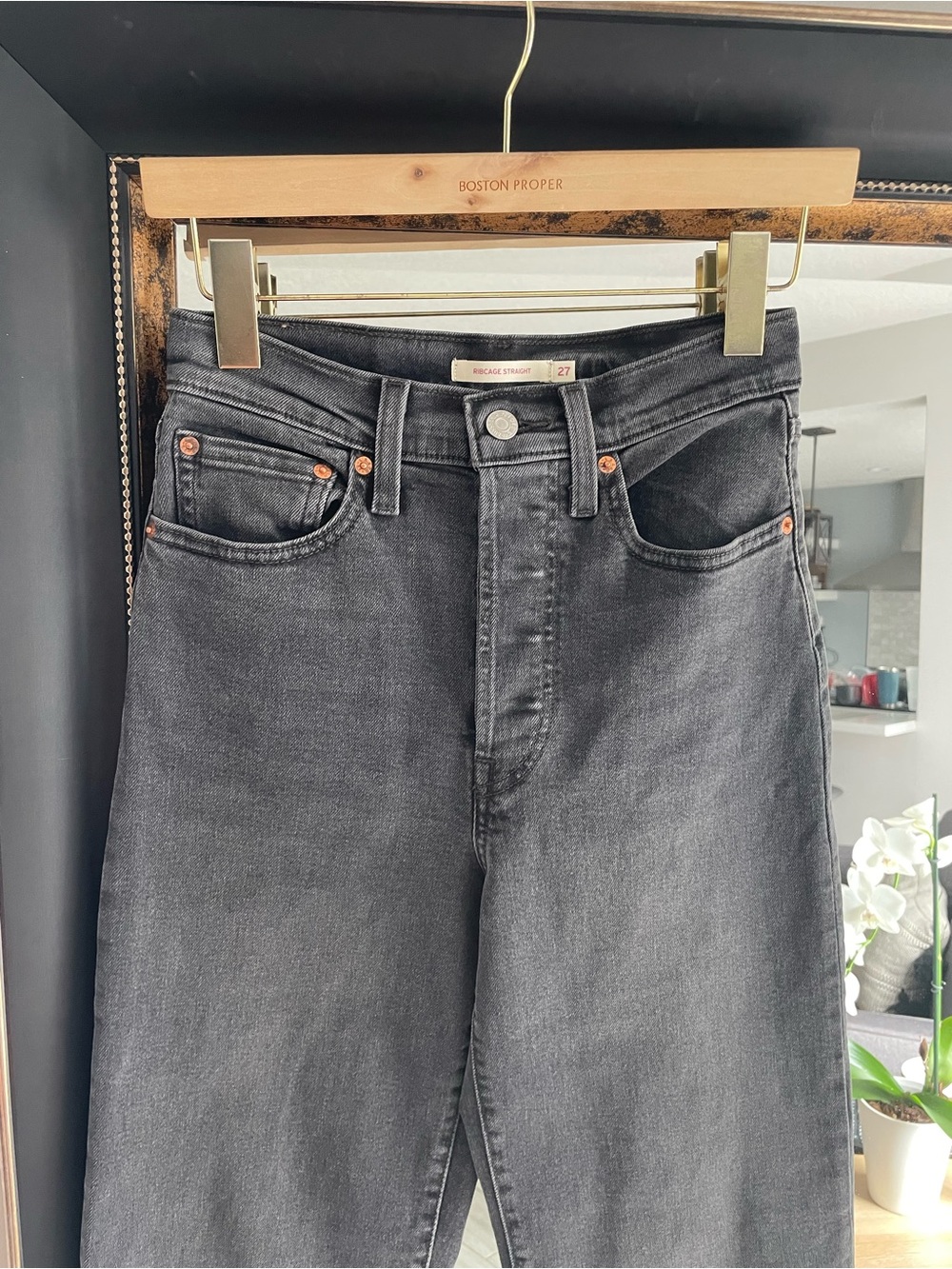 Levi's Ribcage Straight Leg Jeans - Charcoal Black - Picture 3 of 5